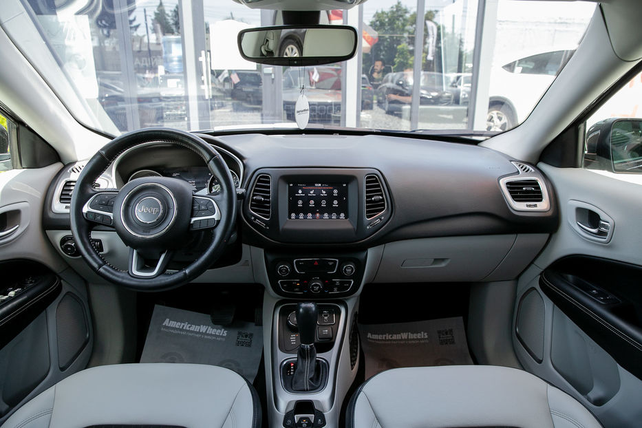 Продам Jeep Compass Latitude 2021 года в Черновцах