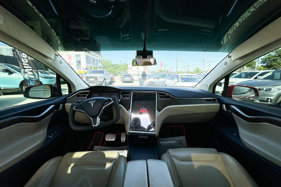 Продам Tesla Model X 2016 года в Черновцах