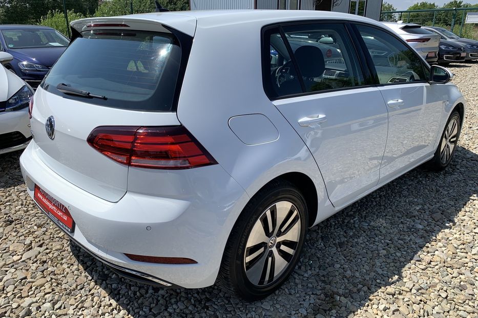 Продам Volkswagen e-Golf Адаптивний круїПідігрів сидінь 2020 года в Львове