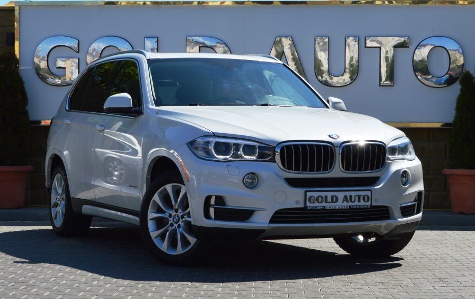 Продам BMW X5 2014 года в Одессе