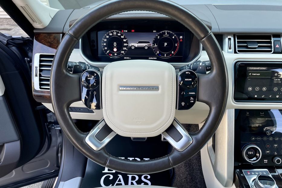 Продам Land Rover Range Rover 3.0d Long 2019 года в Киеве