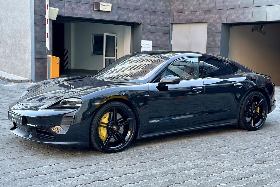 Продам Porsche Taycan Turbo S 2022 года в Киеве