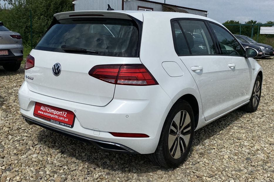 Продам Volkswagen e-Golf ПЕРЛАМУТР  35.8 kWh/136 к.с.  2020 года в Львове