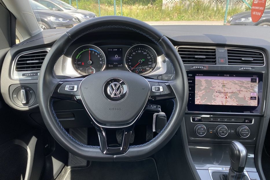 Продам Volkswagen e-Golf ПЕРЛАМУТР  35.8 kWh/136 к.с.  2020 года в Львове