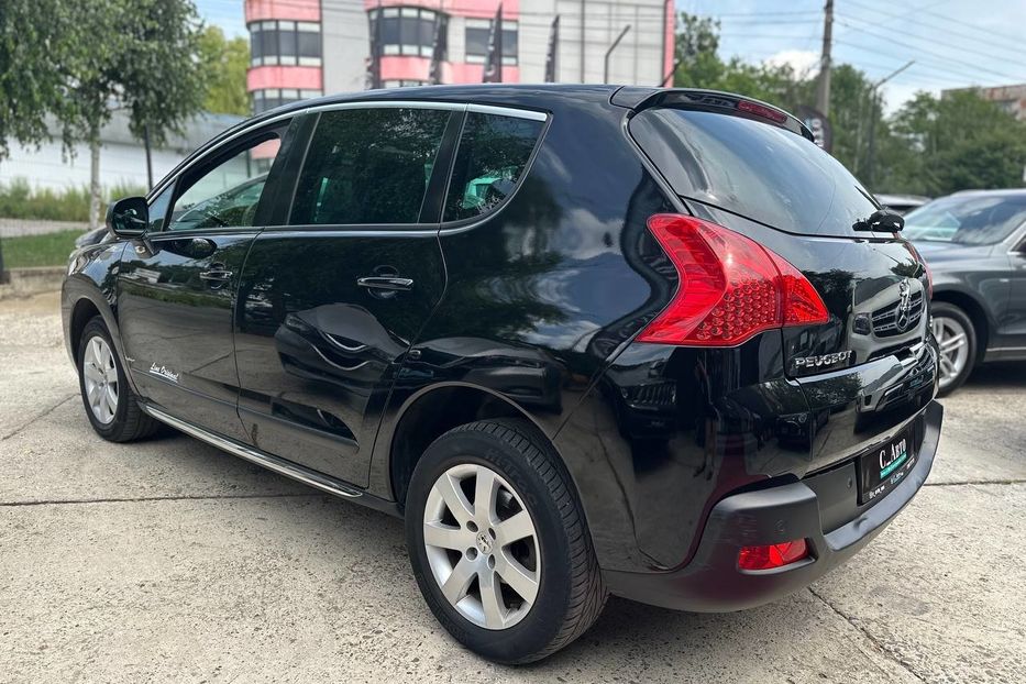 Продам Peugeot 3008 2010 года в Черновцах