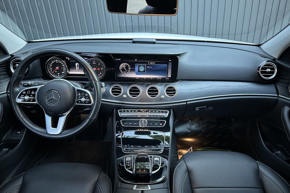 Продам Mercedes-Benz E-Class 220d 2019 года в Киеве