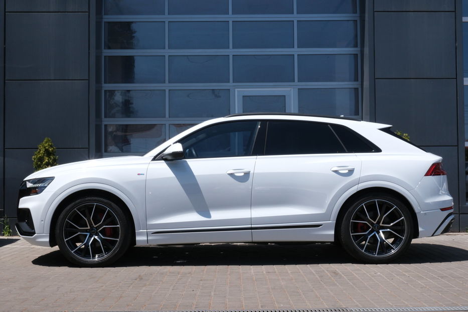 Продам Audi Q8 2021 года в Одессе