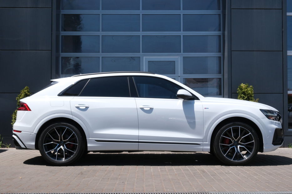 Продам Audi Q8 2021 года в Одессе