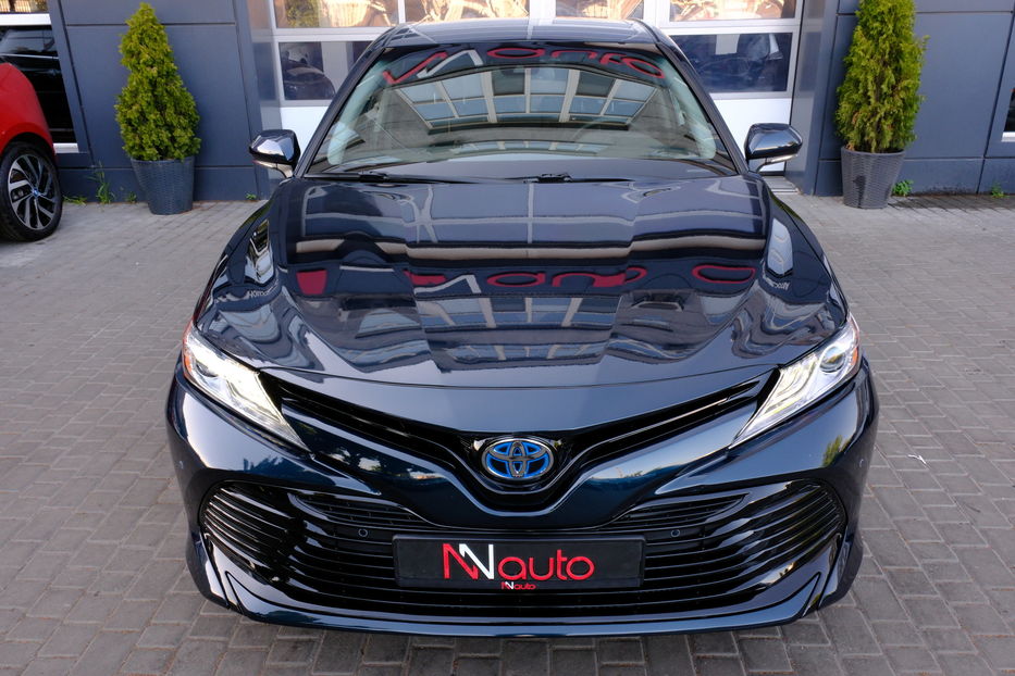 Продам Toyota Camry 2020 года в Одессе