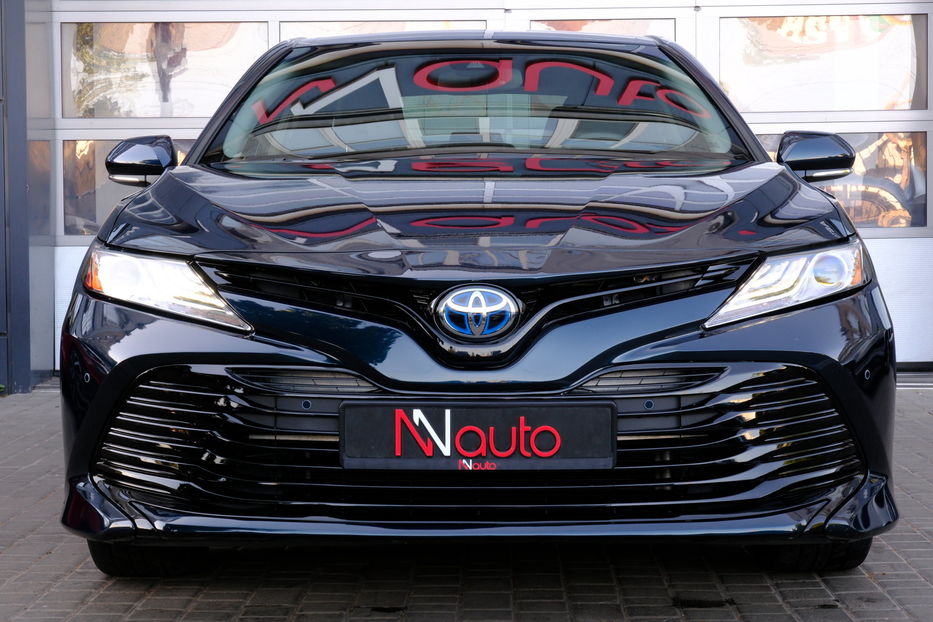 Продам Toyota Camry 2020 года в Одессе