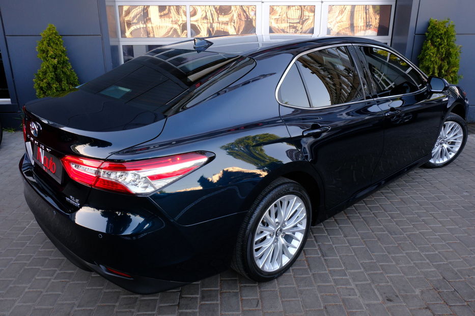 Продам Toyota Camry 2020 года в Одессе