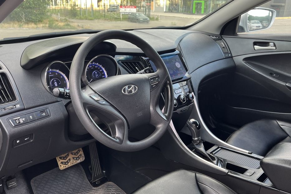 Продам Hyundai Sonata LPG 2015 года в Николаеве