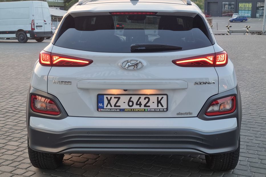 Продам Hyundai Kona Electric 64kWh Premium SOH100% 2019 года в Тернополе