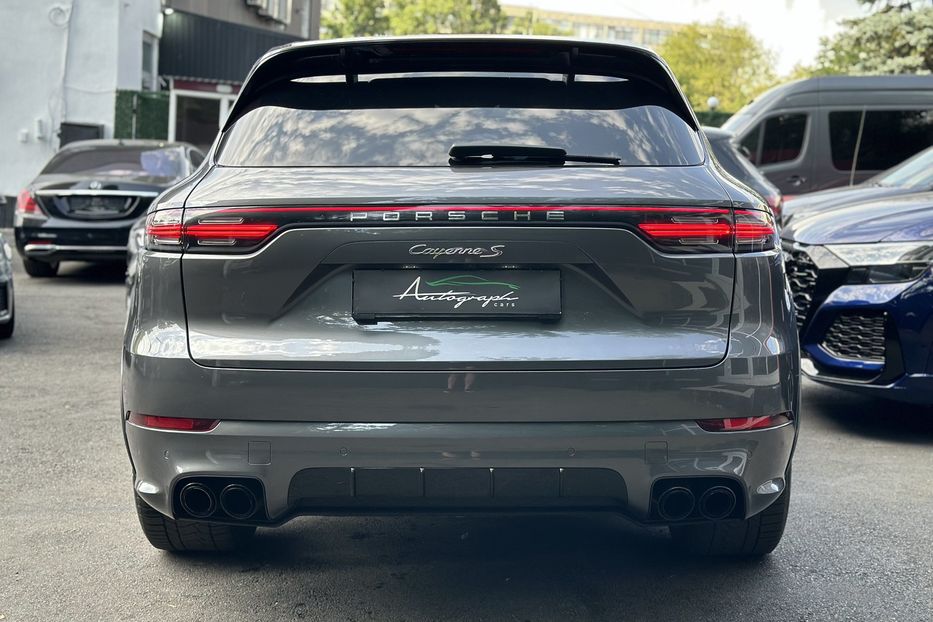 Продам Porsche Cayenne S 2019 года в Киеве