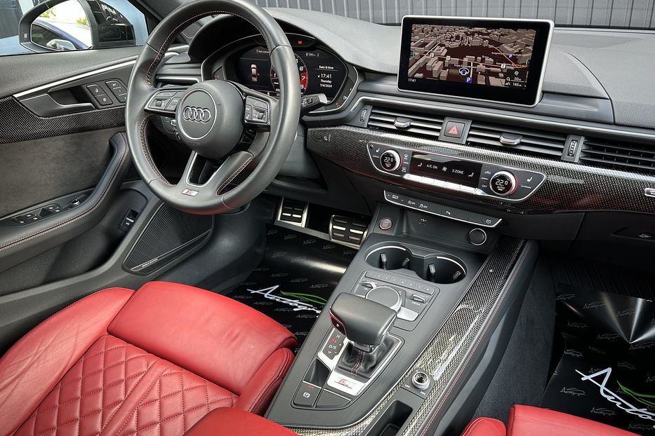 Продам Audi S4 Quattro 2018 года в Киеве