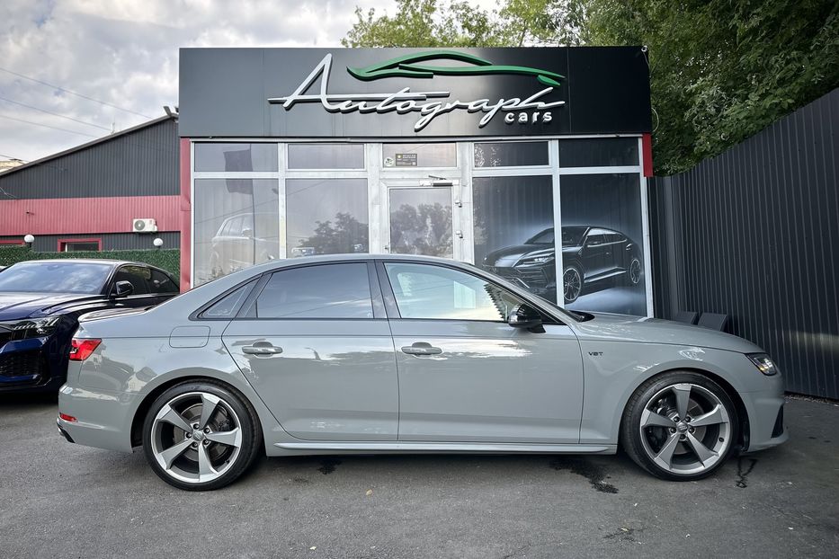 Продам Audi S4 Quattro 2018 года в Киеве