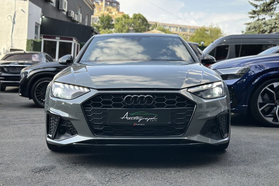 Продам Audi S4 Quattro 2019 года в Киеве