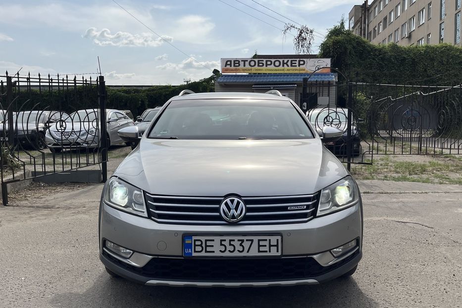 Продам Volkswagen Passat Alltrack 2.0 TDI 2012 года в Николаеве