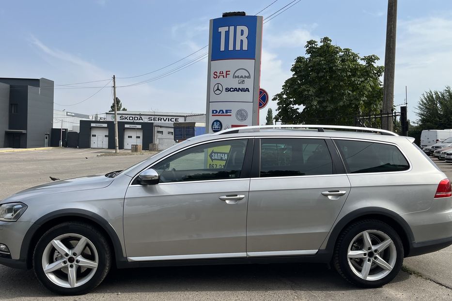 Продам Volkswagen Passat Alltrack 2.0 TDI 2012 года в Николаеве