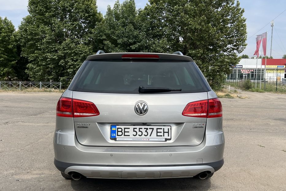 Продам Volkswagen Passat Alltrack 2.0 TDI 2012 года в Николаеве