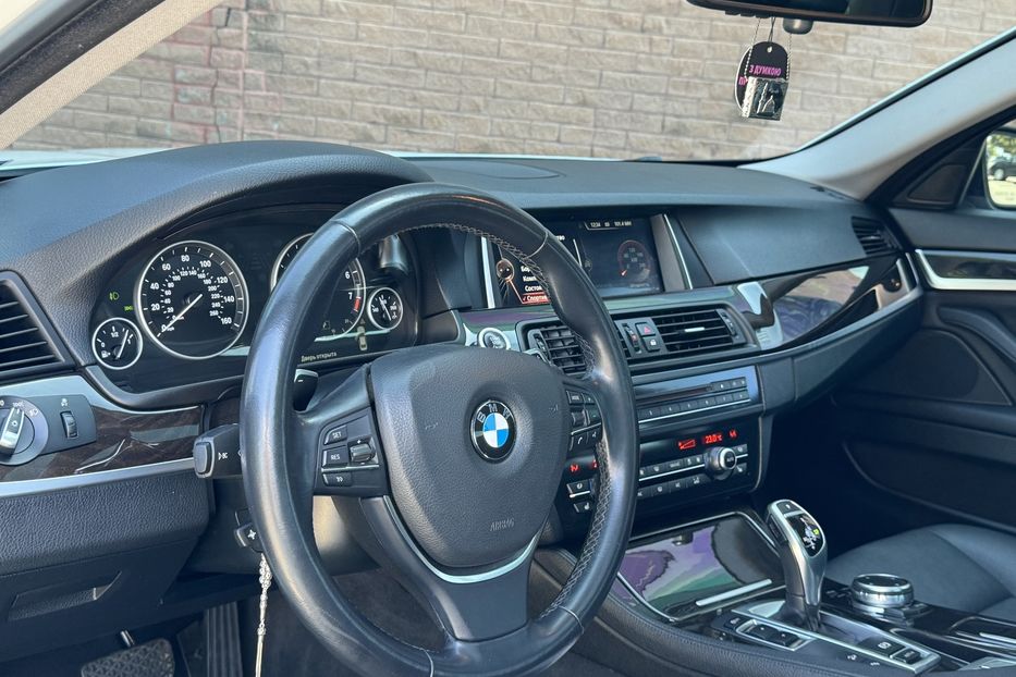 Продам BMW 528 X-DRIVE 2016 года в Одессе