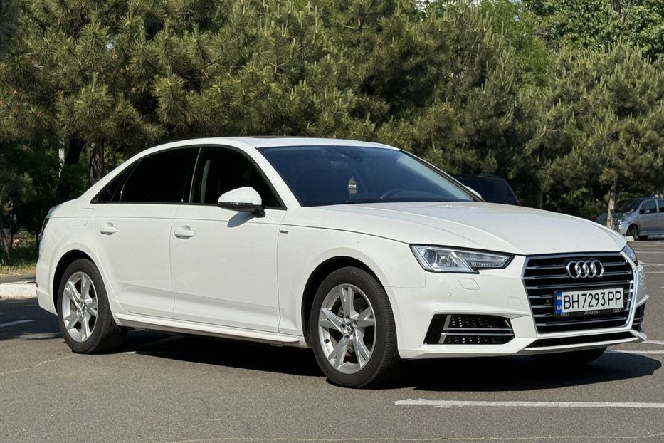 Продам Audi A4 S-Line 2018 года в Одессе