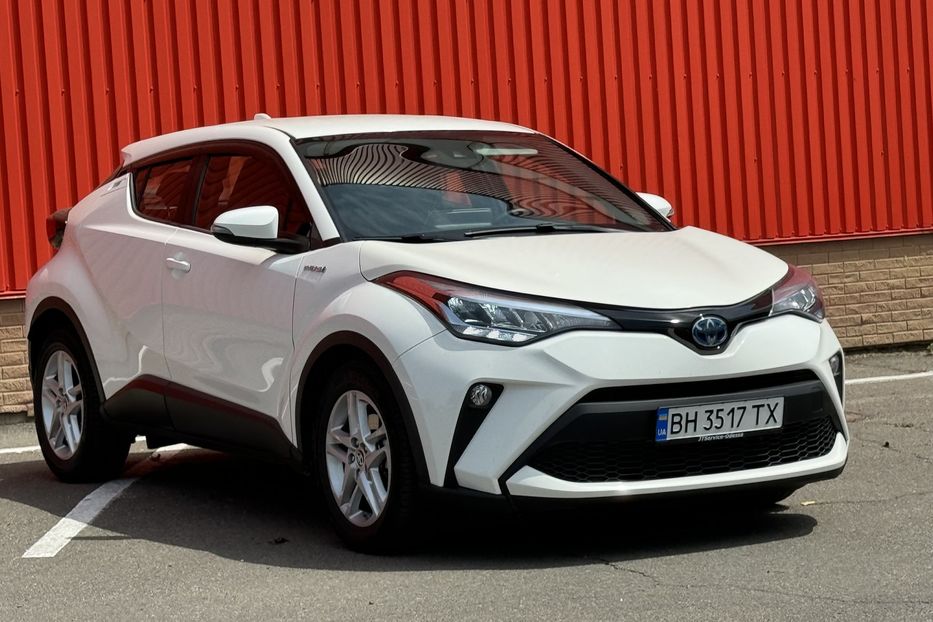 Продам Toyota C-HR Hybride 2021 года в Одессе