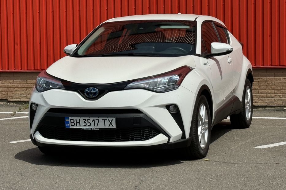 Продам Toyota C-HR Hybride 2021 года в Одессе