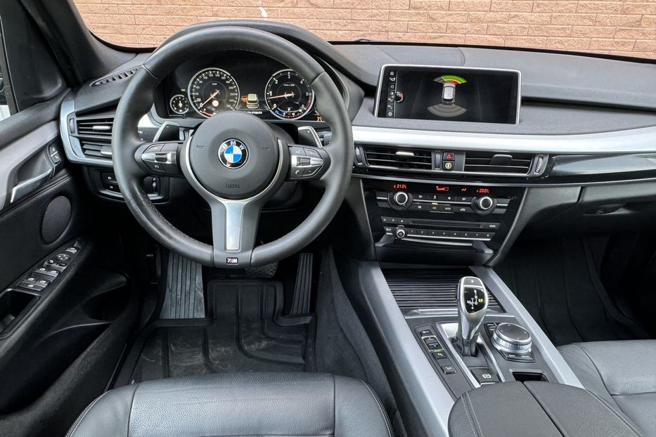 Продам BMW X5 Official DIESEL 3.0 2017 года в Одессе