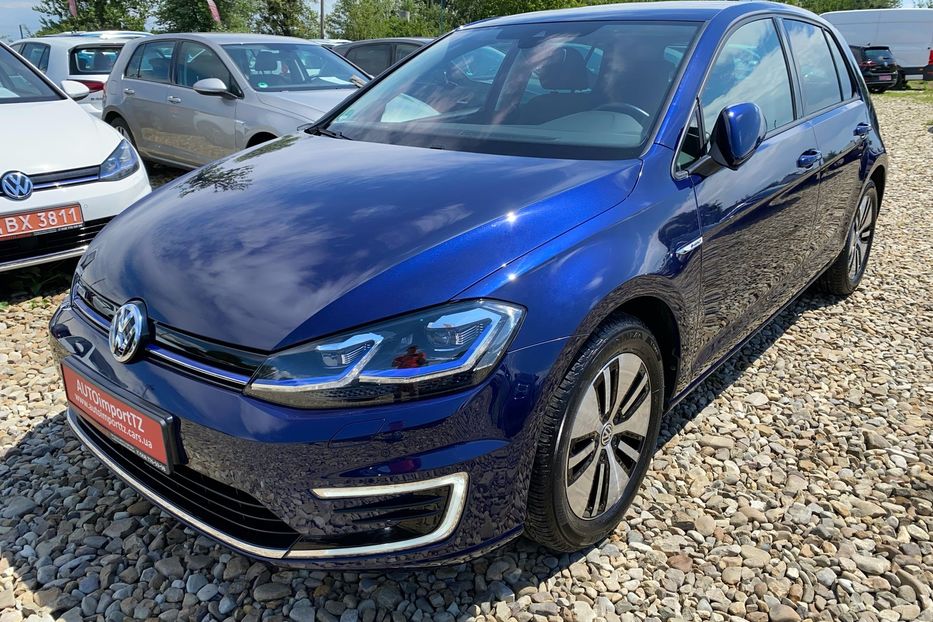 Продам Volkswagen e-Golf ТепловийFullLEDКамераБезключов 2020 года в Львове