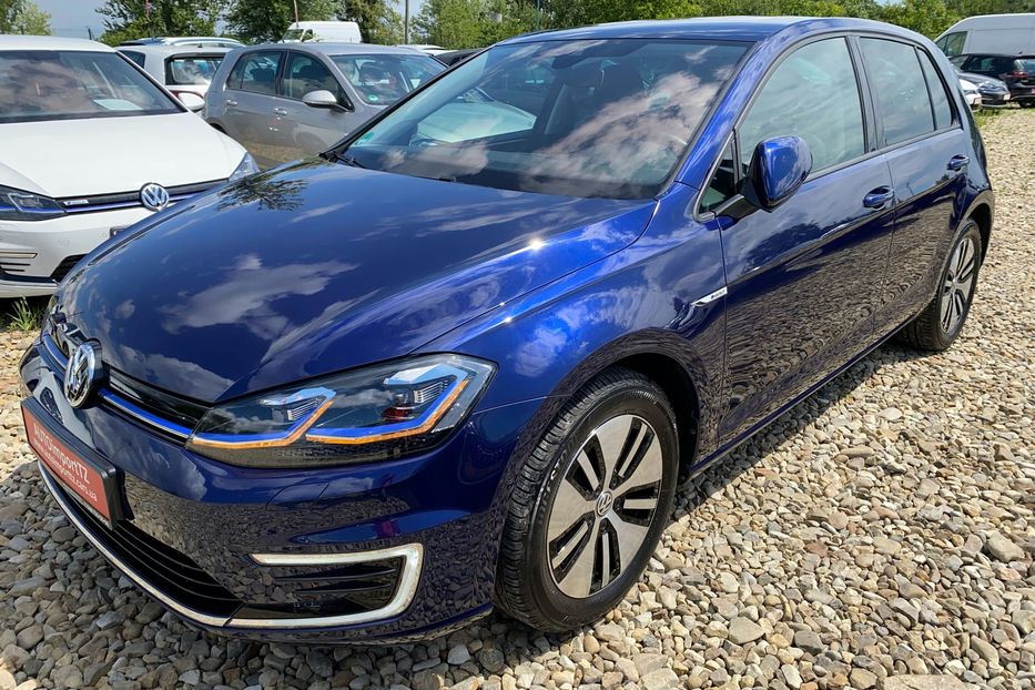 Продам Volkswagen e-Golf ТепловийFullLEDКамераБезключов 2020 года в Львове