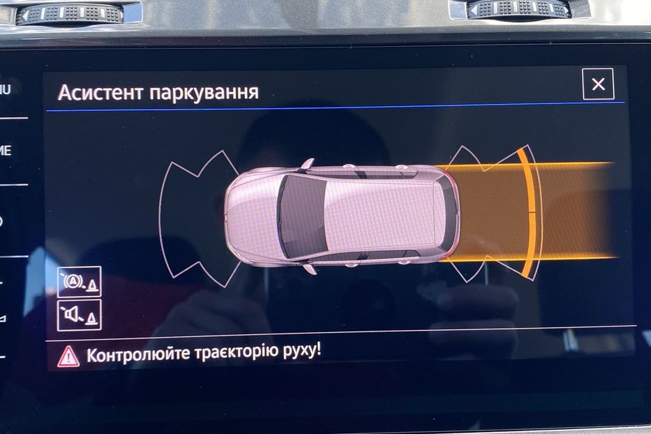 Продам Volkswagen e-Golf 35.8 kWh 100 кВт/136 к.с. 2020 года в Львове