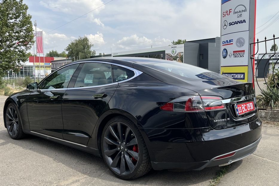 Продам Tesla Model S P85D 2015 года в Николаеве