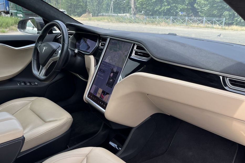 Продам Tesla Model S P85D 2015 года в Николаеве