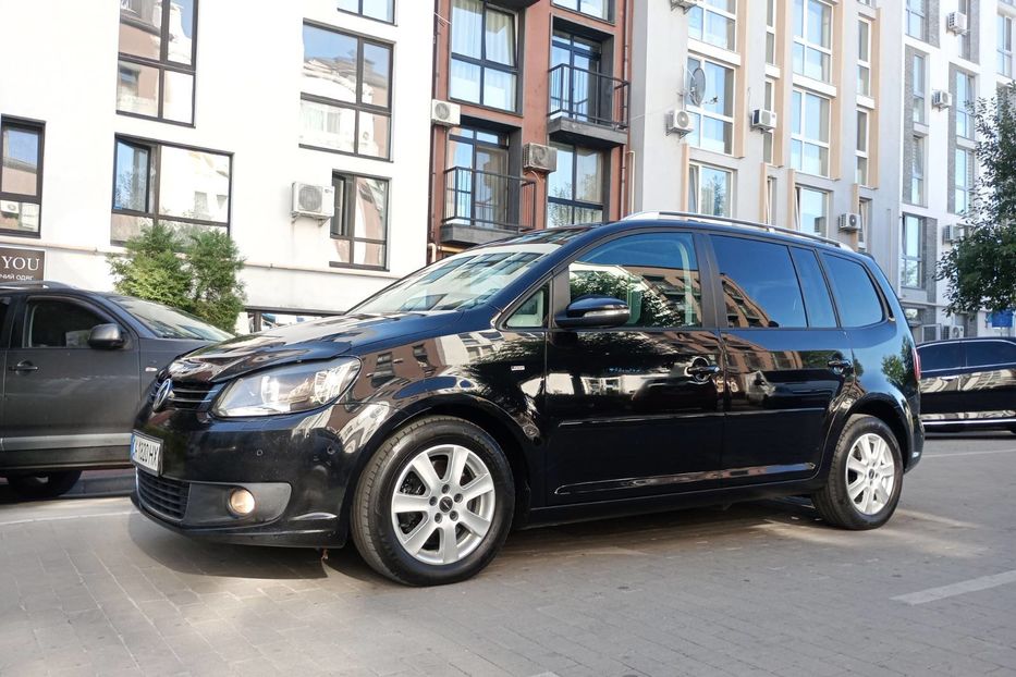 Продам Volkswagen Touran CAP 2.0 дизель / 140кс 2015 года в Киеве