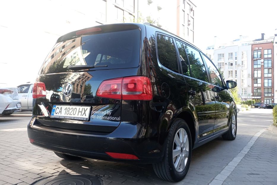 Продам Volkswagen Touran CAP 2.0 дизель / 140кс 2015 года в Киеве