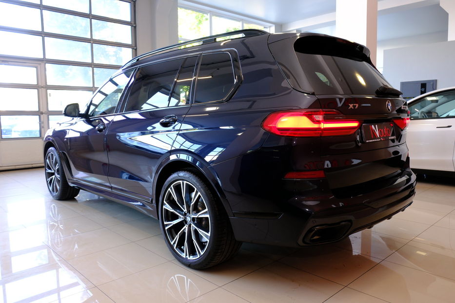 Продам BMW X7 m50i 2022 года в Одессе