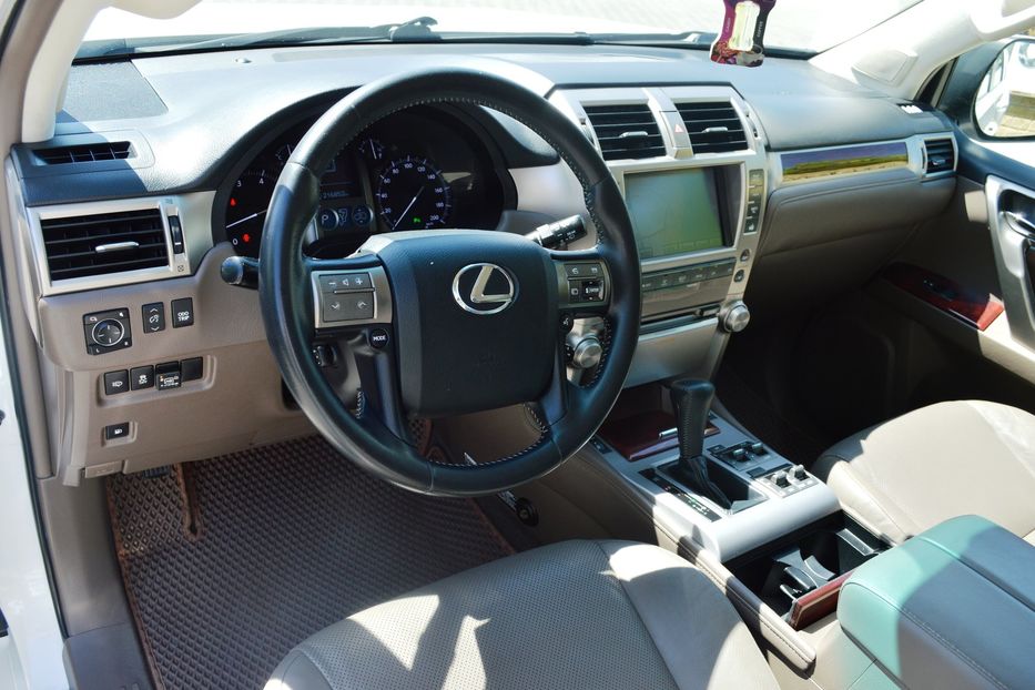 Продам Lexus GX 2013 года в Одессе