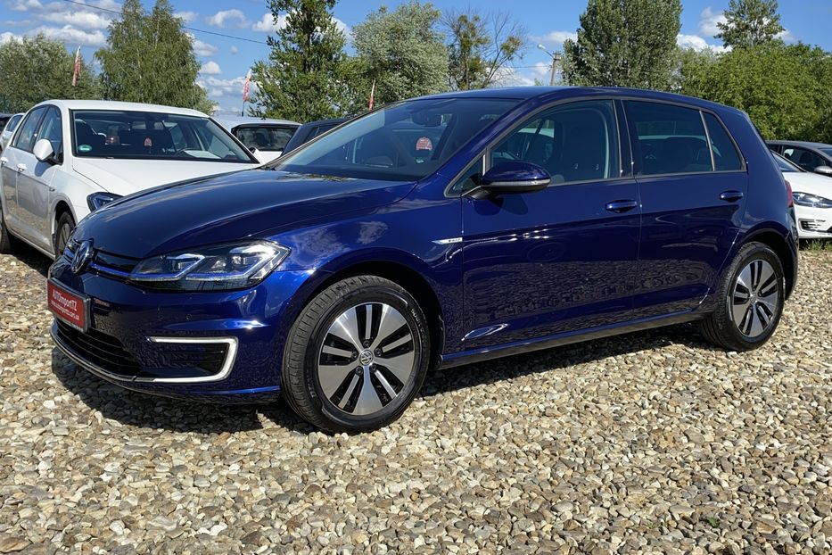 Продам Volkswagen e-Golf Адаптив. круїз,Підігрів сидінь 2019 года в Львове