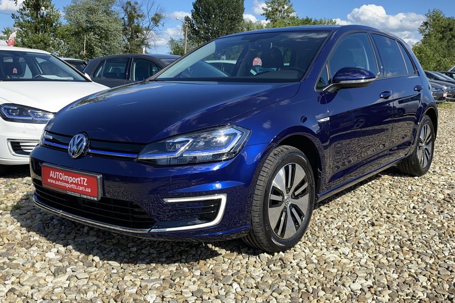 Продам Volkswagen e-Golf Адаптив. круїз,Підігрів сидінь 2019 года в Львове