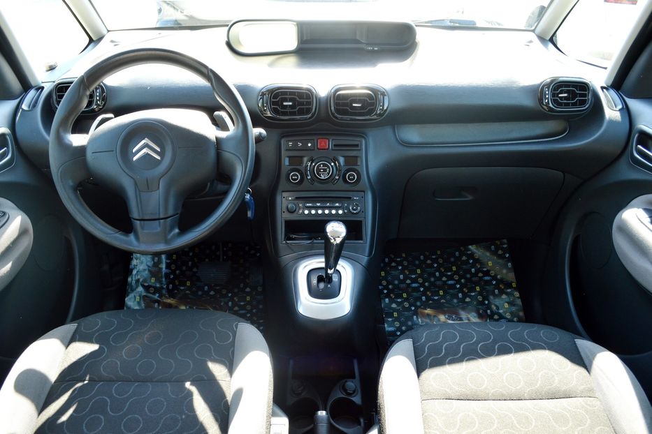 Продам Citroen C3 Picasso 2012 года в Одессе