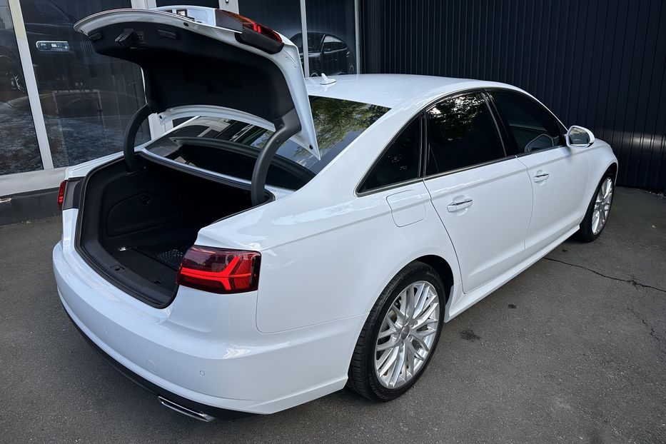 Продам Audi A6 3.0TDI QUATTRO 2015 года в Киеве