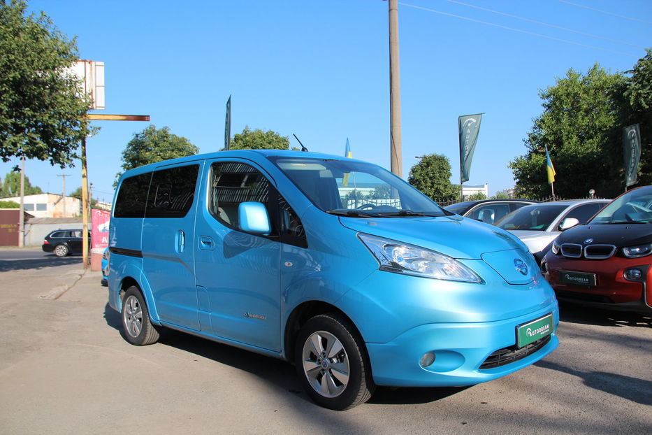 Продам Nissan e-NV200 evalia 2015 года в Одессе