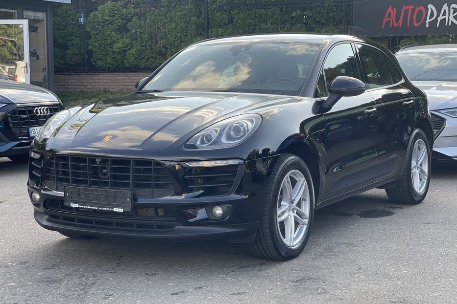 Продам Porsche Macan 2018 года в Киеве