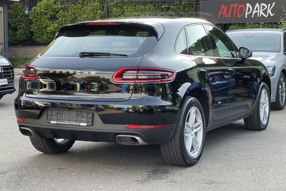 Продам Porsche Macan 2018 года в Киеве