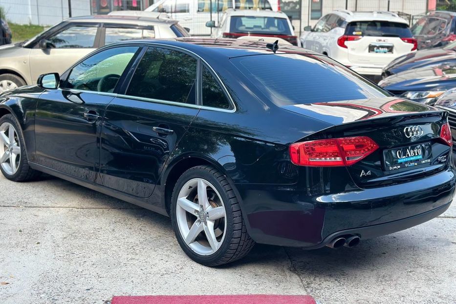 Продам Audi A4 2012 года в Черновцах