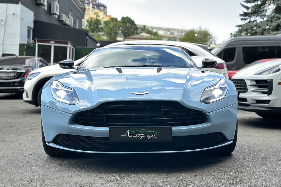 Продам Aston Martin V12 DB 11 LAUNCH EDITION 2016 года в Киеве