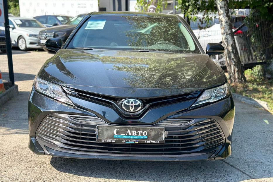 Продам Toyota Camry 2018 года в Черновцах