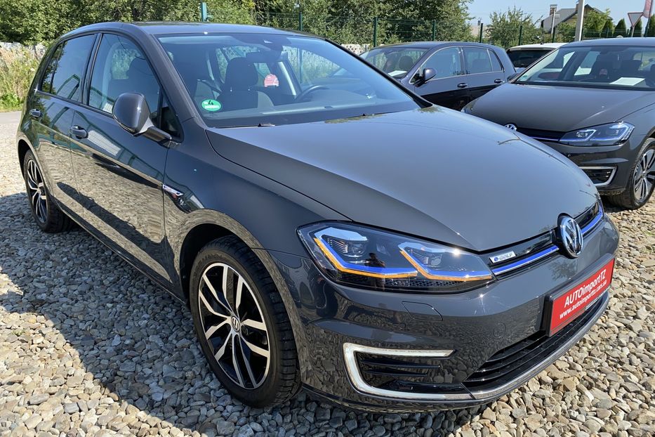 Продам Volkswagen e-Golf FullLEDКамераКруїзМертвіЗони 2020 года в Львове