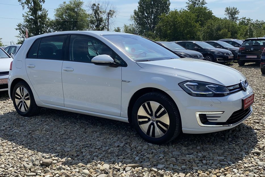 Продам Volkswagen e-Golf Камера,Амбіент,Мертві зони 2020 года в Львове